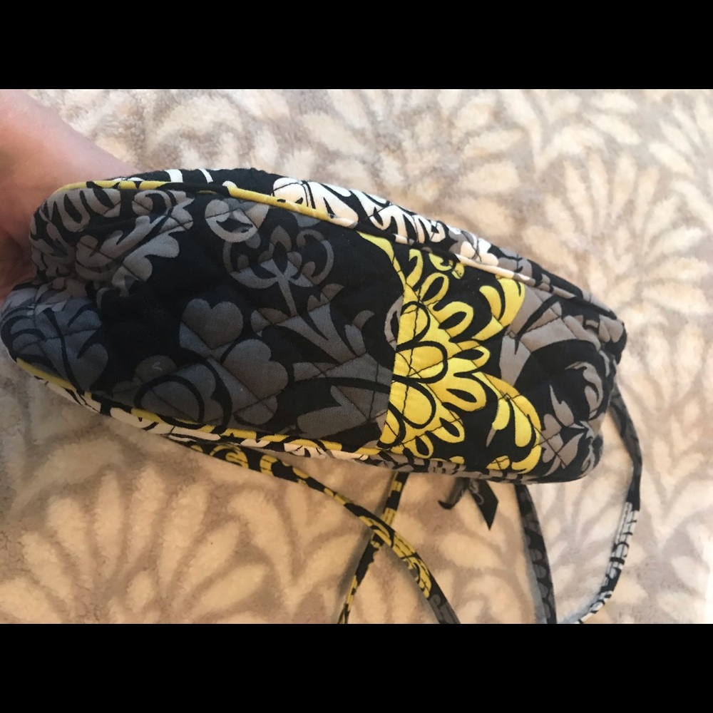 Vera Bradley small crossbody purse - Picture 4 of 4
